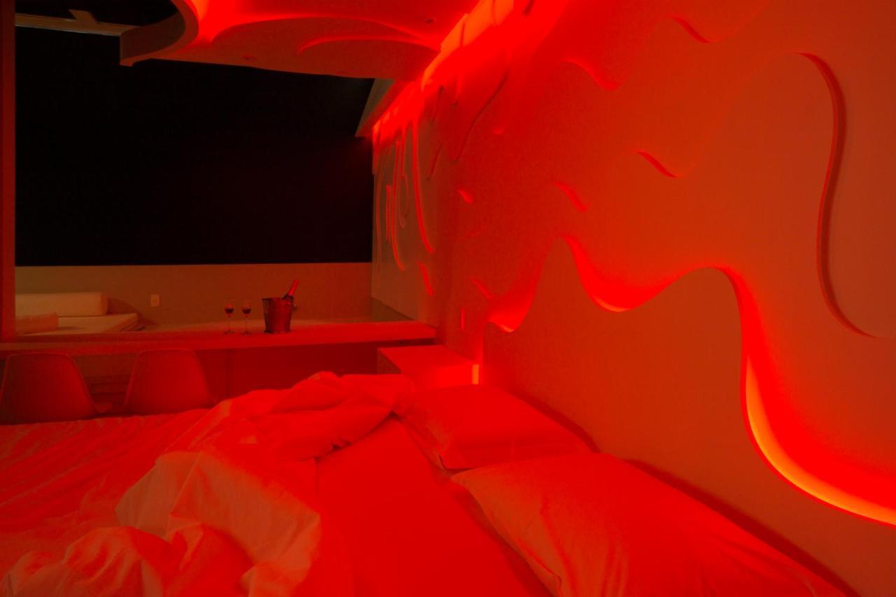 Tout Motel (Adults Only) Кампинас Екстериор снимка
