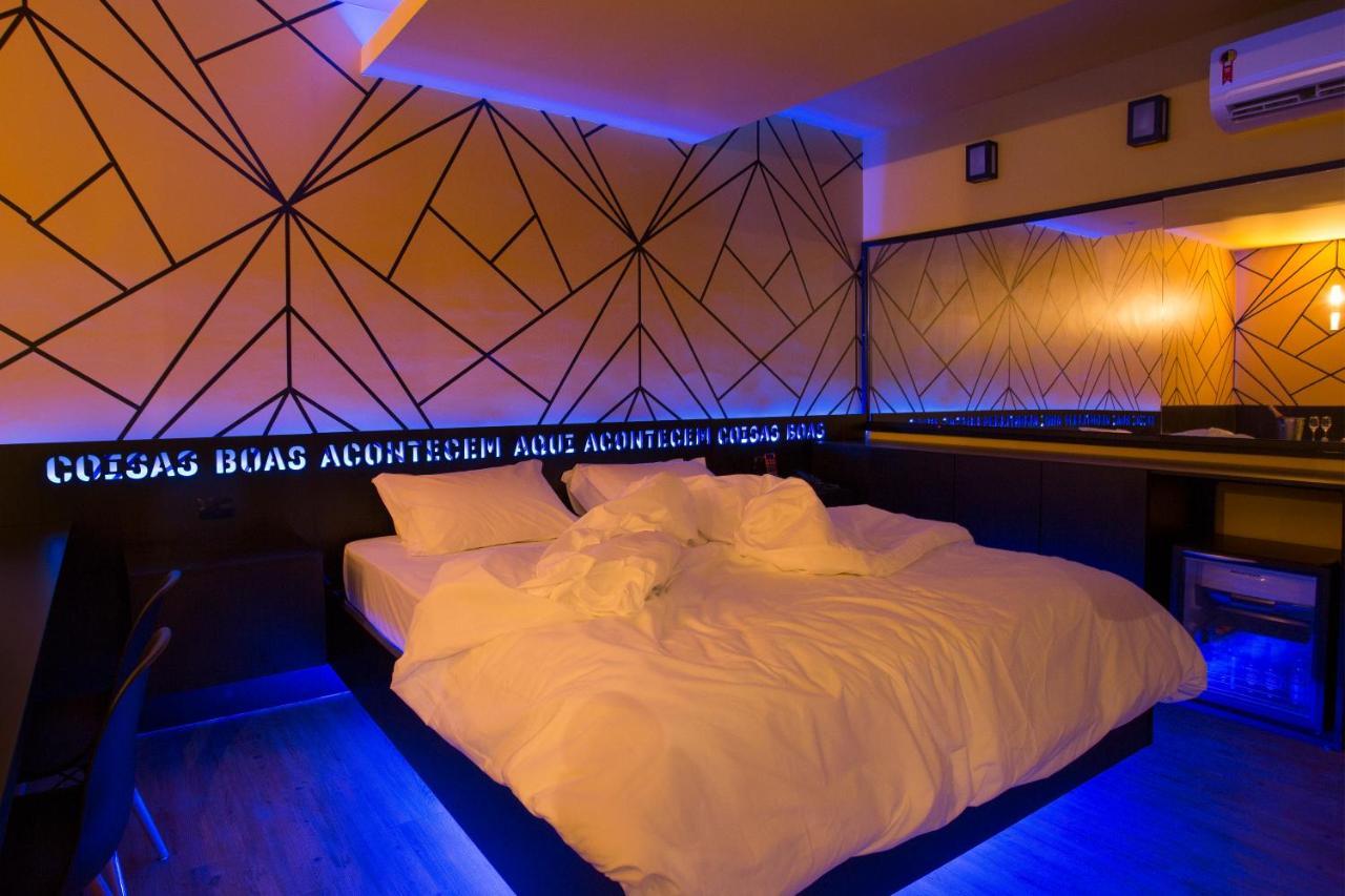 Tout Motel (Adults Only) Кампинас Екстериор снимка