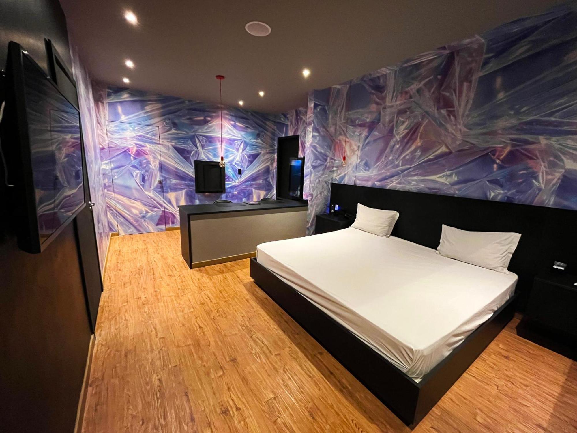 Tout Motel (Adults Only) Кампинас Екстериор снимка