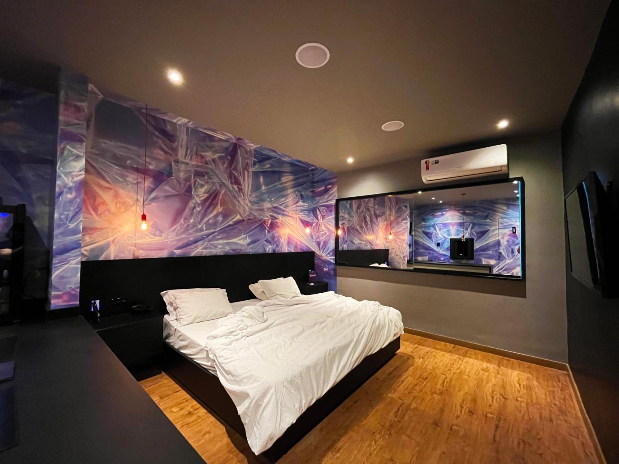 Tout Motel (Adults Only) Кампинас Екстериор снимка