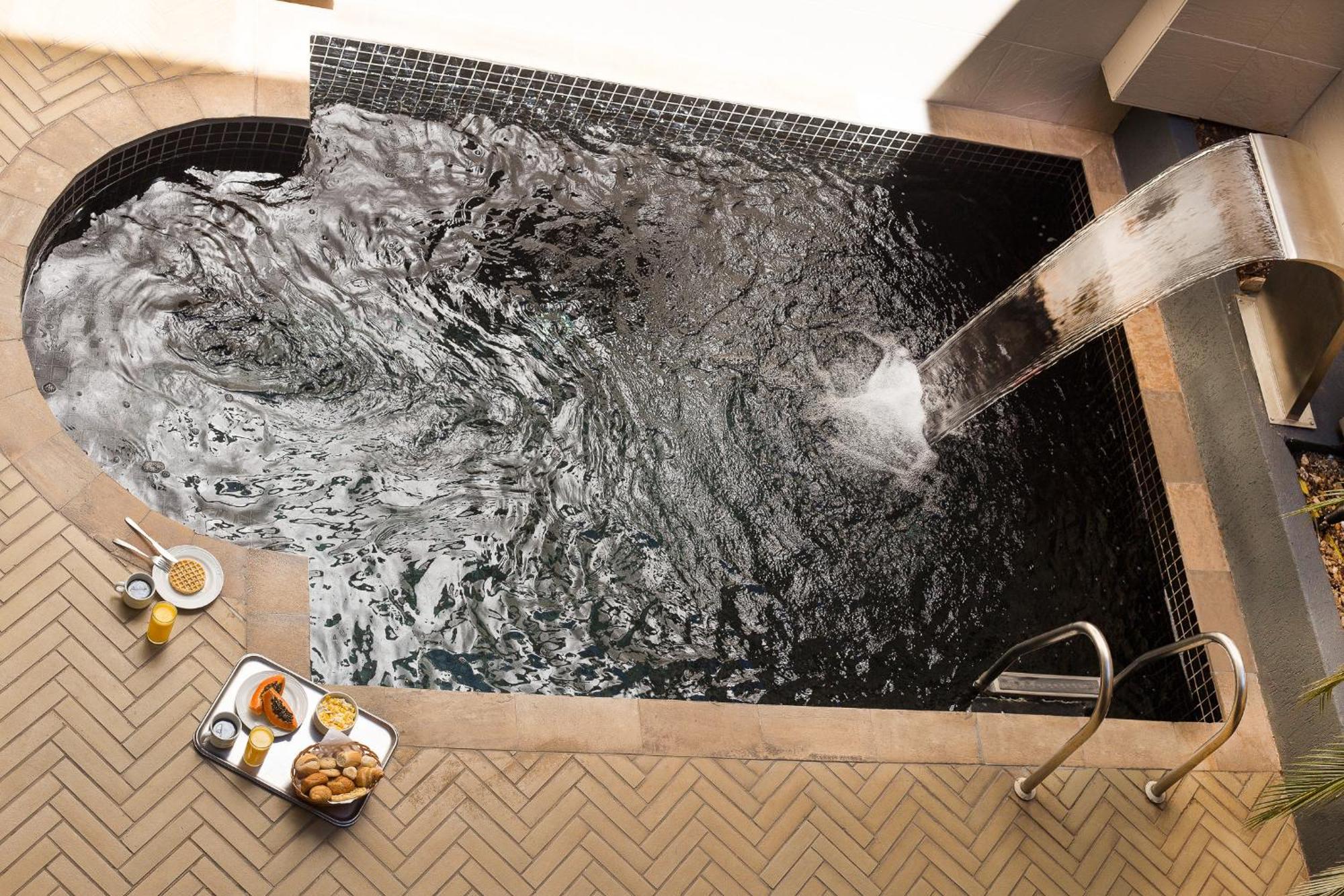 Tout Motel (Adults Only) Кампинас Екстериор снимка